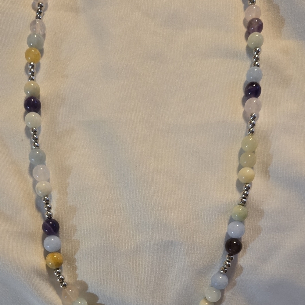 Elegant Multicolor Beaded Necklace